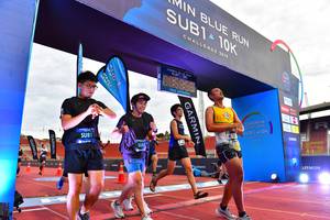 BIB: 201, 
                            <button type="button" onclick="openModal(4634025)" class="btn btn-primary btn-sm float-right btn-popup" data-toggle="modal" data-target=".modal-high-quality">
                        <i class="fas fa-shopping-cart"></i> Add to Cart
                    </button>
                                            <button type="button" onclick="isThisMe(4634025, true)" class="btn btn-success btn-sm float-right btn-popup btn-isme hidden" data-toggle="tooltip" data-placement="bottom" title="นี่คือรูปของคุณใช่ไหม คลิกที่นี่เพื่อเอาเข้าอัลบั้ม">
                        <i class="fas fa-plus"></i> Add to album
                    </button>
                    <button type="button" onclick="isThisMe(4634025, false)" class="btn btn-warning btn-sm float-right btn-popup btn-isnotme hidden">
                        <i class="fas fa-ban"></i> Remove from album
                    </button>