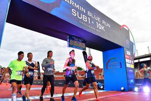 BIB: 201, 110
                            <button type="button" onclick="openModal(4638498)" class="btn btn-primary btn-sm float-right btn-popup" data-toggle="modal" data-target=".modal-high-quality">
                        <i class="fas fa-shopping-cart"></i> Add to Cart
                    </button>
                                            <button type="button" onclick="isThisMe(4638498, true)" class="btn btn-success btn-sm float-right btn-popup btn-isme hidden" data-toggle="tooltip" data-placement="bottom" title="นี่คือรูปของคุณใช่ไหม คลิกที่นี่เพื่อเอาเข้าอัลบั้ม">
                        <i class="fas fa-plus"></i> Add to album
                    </button>
                    <button type="button" onclick="isThisMe(4638498, false)" class="btn btn-warning btn-sm float-right btn-popup btn-isnotme hidden">
                        <i class="fas fa-ban"></i> Remove from album
                    </button>