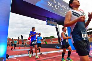 BIB: 201, 042
                            <button type="button" onclick="openModal(4635897)" class="btn btn-primary btn-sm float-right btn-popup" data-toggle="modal" data-target=".modal-high-quality">
                        <i class="fas fa-shopping-cart"></i> Add to Cart
                    </button>
                                            <button type="button" onclick="isThisMe(4635897, true)" class="btn btn-success btn-sm float-right btn-popup btn-isme hidden" data-toggle="tooltip" data-placement="bottom" title="นี่คือรูปของคุณใช่ไหม คลิกที่นี่เพื่อเอาเข้าอัลบั้ม">
                        <i class="fas fa-plus"></i> Add to album
                    </button>
                    <button type="button" onclick="isThisMe(4635897, false)" class="btn btn-warning btn-sm float-right btn-popup btn-isnotme hidden">
                        <i class="fas fa-ban"></i> Remove from album
                    </button>