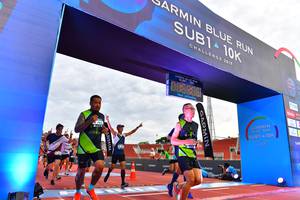 BIB: 201, 005
                            <button type="button" onclick="openModal(4632058)" class="btn btn-primary btn-sm float-right btn-popup" data-toggle="modal" data-target=".modal-high-quality">
                        <i class="fas fa-shopping-cart"></i> Add to Cart
                    </button>
                                            <button type="button" onclick="isThisMe(4632058, true)" class="btn btn-success btn-sm float-right btn-popup btn-isme hidden" data-toggle="tooltip" data-placement="bottom" title="นี่คือรูปของคุณใช่ไหม คลิกที่นี่เพื่อเอาเข้าอัลบั้ม">
                        <i class="fas fa-plus"></i> Add to album
                    </button>
                    <button type="button" onclick="isThisMe(4632058, false)" class="btn btn-warning btn-sm float-right btn-popup btn-isnotme hidden">
                        <i class="fas fa-ban"></i> Remove from album
                    </button>