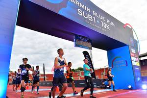 BIB: 201
                            <button type="button" onclick="openModal(4636062)" class="btn btn-primary btn-sm float-right btn-popup" data-toggle="modal" data-target=".modal-high-quality">
                        <i class="fas fa-shopping-cart"></i> Add to Cart
                    </button>
                                            <button type="button" onclick="isThisMe(4636062, true)" class="btn btn-success btn-sm float-right btn-popup btn-isme hidden" data-toggle="tooltip" data-placement="bottom" title="นี่คือรูปของคุณใช่ไหม คลิกที่นี่เพื่อเอาเข้าอัลบั้ม">
                        <i class="fas fa-plus"></i> Add to album
                    </button>
                    <button type="button" onclick="isThisMe(4636062, false)" class="btn btn-warning btn-sm float-right btn-popup btn-isnotme hidden">
                        <i class="fas fa-ban"></i> Remove from album
                    </button>