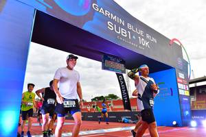 BIB: 101, 500, 8232
                            <button type="button" onclick="openModal(4633489)" class="btn btn-primary btn-sm float-right btn-popup" data-toggle="modal" data-target=".modal-high-quality">
                        <i class="fas fa-shopping-cart"></i> Add to Cart
                    </button>
                                            <button type="button" onclick="isThisMe(4633489, true)" class="btn btn-success btn-sm float-right btn-popup btn-isme hidden" data-toggle="tooltip" data-placement="bottom" title="นี่คือรูปของคุณใช่ไหม คลิกที่นี่เพื่อเอาเข้าอัลบั้ม">
                        <i class="fas fa-plus"></i> Add to album
                    </button>
                    <button type="button" onclick="isThisMe(4633489, false)" class="btn btn-warning btn-sm float-right btn-popup btn-isnotme hidden">
                        <i class="fas fa-ban"></i> Remove from album
                    </button>