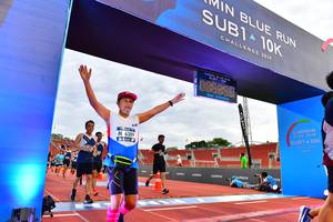 BIB: 201, 858, 6309
                            <button type="button" onclick="openModal(4631740)" class="btn btn-primary btn-sm float-right btn-popup" data-toggle="modal" data-target=".modal-high-quality">
                        <i class="fas fa-shopping-cart"></i> Add to Cart
                    </button>
                                            <button type="button" onclick="isThisMe(4631740, true)" class="btn btn-success btn-sm float-right btn-popup btn-isme hidden" data-toggle="tooltip" data-placement="bottom" title="นี่คือรูปของคุณใช่ไหม คลิกที่นี่เพื่อเอาเข้าอัลบั้ม">
                        <i class="fas fa-plus"></i> Add to album
                    </button>
                    <button type="button" onclick="isThisMe(4631740, false)" class="btn btn-warning btn-sm float-right btn-popup btn-isnotme hidden">
                        <i class="fas fa-ban"></i> Remove from album
                    </button>