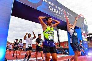 BIB: 201
                            <button type="button" onclick="openModal(4633153)" class="btn btn-primary btn-sm float-right btn-popup" data-toggle="modal" data-target=".modal-high-quality">
                        <i class="fas fa-shopping-cart"></i> Add to Cart
                    </button>
                                            <button type="button" onclick="isThisMe(4633153, true)" class="btn btn-success btn-sm float-right btn-popup btn-isme hidden" data-toggle="tooltip" data-placement="bottom" title="นี่คือรูปของคุณใช่ไหม คลิกที่นี่เพื่อเอาเข้าอัลบั้ม">
                        <i class="fas fa-plus"></i> Add to album
                    </button>
                    <button type="button" onclick="isThisMe(4633153, false)" class="btn btn-warning btn-sm float-right btn-popup btn-isnotme hidden">
                        <i class="fas fa-ban"></i> Remove from album
                    </button>