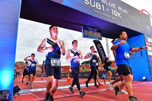 BIB: 2019, 8001
                            <button type="button" onclick="openModal(4637369)" class="btn btn-primary btn-sm float-right btn-popup" data-toggle="modal" data-target=".modal-high-quality">
                        <i class="fas fa-shopping-cart"></i> Add to Cart
                    </button>
                                            <button type="button" onclick="isThisMe(4637369, true)" class="btn btn-success btn-sm float-right btn-popup btn-isme hidden" data-toggle="tooltip" data-placement="bottom" title="นี่คือรูปของคุณใช่ไหม คลิกที่นี่เพื่อเอาเข้าอัลบั้ม">
                        <i class="fas fa-plus"></i> Add to album
                    </button>
                    <button type="button" onclick="isThisMe(4637369, false)" class="btn btn-warning btn-sm float-right btn-popup btn-isnotme hidden">
                        <i class="fas fa-ban"></i> Remove from album
                    </button>