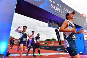 BIB: 824
                            <button type="button" onclick="openModal(4632323)" class="btn btn-primary btn-sm float-right btn-popup" data-toggle="modal" data-target=".modal-high-quality">
                        <i class="fas fa-shopping-cart"></i> Add to Cart
                    </button>
                                            <button type="button" onclick="isThisMe(4632323, true)" class="btn btn-success btn-sm float-right btn-popup btn-isme hidden" data-toggle="tooltip" data-placement="bottom" title="นี่คือรูปของคุณใช่ไหม คลิกที่นี่เพื่อเอาเข้าอัลบั้ม">
                        <i class="fas fa-plus"></i> Add to album
                    </button>
                    <button type="button" onclick="isThisMe(4632323, false)" class="btn btn-warning btn-sm float-right btn-popup btn-isnotme hidden">
                        <i class="fas fa-ban"></i> Remove from album
                    </button>