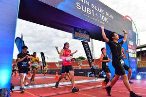 BIB: 201
                            <button type="button" onclick="openModal(4633856)" class="btn btn-primary btn-sm float-right btn-popup" data-toggle="modal" data-target=".modal-high-quality">
                        <i class="fas fa-shopping-cart"></i> Add to Cart
                    </button>
                                            <button type="button" onclick="isThisMe(4633856, true)" class="btn btn-success btn-sm float-right btn-popup btn-isme hidden" data-toggle="tooltip" data-placement="bottom" title="นี่คือรูปของคุณใช่ไหม คลิกที่นี่เพื่อเอาเข้าอัลบั้ม">
                        <i class="fas fa-plus"></i> Add to album
                    </button>
                    <button type="button" onclick="isThisMe(4633856, false)" class="btn btn-warning btn-sm float-right btn-popup btn-isnotme hidden">
                        <i class="fas fa-ban"></i> Remove from album
                    </button>