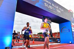 BIB: 201, 6560
                            <button type="button" onclick="openModal(4636836)" class="btn btn-primary btn-sm float-right btn-popup" data-toggle="modal" data-target=".modal-high-quality">
                        <i class="fas fa-shopping-cart"></i> Add to Cart
                    </button>
                                            <button type="button" onclick="isThisMe(4636836, true)" class="btn btn-success btn-sm float-right btn-popup btn-isme hidden" data-toggle="tooltip" data-placement="bottom" title="นี่คือรูปของคุณใช่ไหม คลิกที่นี่เพื่อเอาเข้าอัลบั้ม">
                        <i class="fas fa-plus"></i> Add to album
                    </button>
                    <button type="button" onclick="isThisMe(4636836, false)" class="btn btn-warning btn-sm float-right btn-popup btn-isnotme hidden">
                        <i class="fas fa-ban"></i> Remove from album
                    </button>