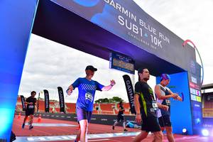 BIB: 101
                            <button type="button" onclick="openModal(4626354)" class="btn btn-primary btn-sm float-right btn-popup" data-toggle="modal" data-target=".modal-high-quality">
                        <i class="fas fa-shopping-cart"></i> Add to Cart
                    </button>
                                            <button type="button" onclick="isThisMe(4626354, true)" class="btn btn-success btn-sm float-right btn-popup btn-isme hidden" data-toggle="tooltip" data-placement="bottom" title="นี่คือรูปของคุณใช่ไหม คลิกที่นี่เพื่อเอาเข้าอัลบั้ม">
                        <i class="fas fa-plus"></i> Add to album
                    </button>
                    <button type="button" onclick="isThisMe(4626354, false)" class="btn btn-warning btn-sm float-right btn-popup btn-isnotme hidden">
                        <i class="fas fa-ban"></i> Remove from album
                    </button>