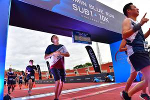 BIB: 201
                            <button type="button" onclick="openModal(4626870)" class="btn btn-primary btn-sm float-right btn-popup" data-toggle="modal" data-target=".modal-high-quality">
                        <i class="fas fa-shopping-cart"></i> Add to Cart
                    </button>
                                            <button type="button" onclick="isThisMe(4626870, true)" class="btn btn-success btn-sm float-right btn-popup btn-isme hidden" data-toggle="tooltip" data-placement="bottom" title="นี่คือรูปของคุณใช่ไหม คลิกที่นี่เพื่อเอาเข้าอัลบั้ม">
                        <i class="fas fa-plus"></i> Add to album
                    </button>
                    <button type="button" onclick="isThisMe(4626870, false)" class="btn btn-warning btn-sm float-right btn-popup btn-isnotme hidden">
                        <i class="fas fa-ban"></i> Remove from album
                    </button>