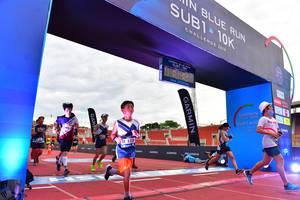 BIB: 201, 8338
                            <button type="button" onclick="openModal(4626502)" class="btn btn-primary btn-sm float-right btn-popup" data-toggle="modal" data-target=".modal-high-quality">
                        <i class="fas fa-shopping-cart"></i> Add to Cart
                    </button>
                                            <button type="button" onclick="isThisMe(4626502, true)" class="btn btn-success btn-sm float-right btn-popup btn-isme hidden" data-toggle="tooltip" data-placement="bottom" title="นี่คือรูปของคุณใช่ไหม คลิกที่นี่เพื่อเอาเข้าอัลบั้ม">
                        <i class="fas fa-plus"></i> Add to album
                    </button>
                    <button type="button" onclick="isThisMe(4626502, false)" class="btn btn-warning btn-sm float-right btn-popup btn-isnotme hidden">
                        <i class="fas fa-ban"></i> Remove from album
                    </button>