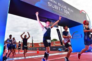 BIB: 201
                            <button type="button" onclick="openModal(4622383)" class="btn btn-primary btn-sm float-right btn-popup" data-toggle="modal" data-target=".modal-high-quality">
                        <i class="fas fa-shopping-cart"></i> Add to Cart
                    </button>
                                            <button type="button" onclick="isThisMe(4622383, true)" class="btn btn-success btn-sm float-right btn-popup btn-isme hidden" data-toggle="tooltip" data-placement="bottom" title="นี่คือรูปของคุณใช่ไหม คลิกที่นี่เพื่อเอาเข้าอัลบั้ม">
                        <i class="fas fa-plus"></i> Add to album
                    </button>
                    <button type="button" onclick="isThisMe(4622383, false)" class="btn btn-warning btn-sm float-right btn-popup btn-isnotme hidden">
                        <i class="fas fa-ban"></i> Remove from album
                    </button>