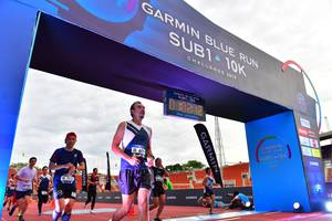 BIB: 201, 712
                            <button type="button" onclick="openModal(4620484)" class="btn btn-primary btn-sm float-right btn-popup" data-toggle="modal" data-target=".modal-high-quality">
                        <i class="fas fa-shopping-cart"></i> Add to Cart
                    </button>
                                            <button type="button" onclick="isThisMe(4620484, true)" class="btn btn-success btn-sm float-right btn-popup btn-isme hidden" data-toggle="tooltip" data-placement="bottom" title="นี่คือรูปของคุณใช่ไหม คลิกที่นี่เพื่อเอาเข้าอัลบั้ม">
                        <i class="fas fa-plus"></i> Add to album
                    </button>
                    <button type="button" onclick="isThisMe(4620484, false)" class="btn btn-warning btn-sm float-right btn-popup btn-isnotme hidden">
                        <i class="fas fa-ban"></i> Remove from album
                    </button>