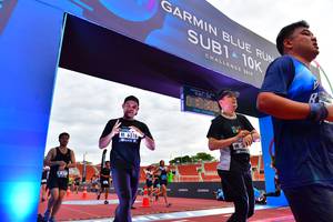 BIB: 2019, 6318
                            <button type="button" onclick="openModal(4624245)" class="btn btn-primary btn-sm float-right btn-popup" data-toggle="modal" data-target=".modal-high-quality">
                        <i class="fas fa-shopping-cart"></i> Add to Cart
                    </button>
                                            <button type="button" onclick="isThisMe(4624245, true)" class="btn btn-success btn-sm float-right btn-popup btn-isme hidden" data-toggle="tooltip" data-placement="bottom" title="นี่คือรูปของคุณใช่ไหม คลิกที่นี่เพื่อเอาเข้าอัลบั้ม">
                        <i class="fas fa-plus"></i> Add to album
                    </button>
                    <button type="button" onclick="isThisMe(4624245, false)" class="btn btn-warning btn-sm float-right btn-popup btn-isnotme hidden">
                        <i class="fas fa-ban"></i> Remove from album
                    </button>