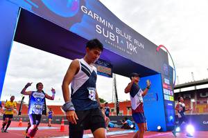 BIB: 201, 0630, 0110
                            <button type="button" onclick="openModal(4629268)" class="btn btn-primary btn-sm float-right btn-popup" data-toggle="modal" data-target=".modal-high-quality">
                        <i class="fas fa-shopping-cart"></i> Add to Cart
                    </button>
                                            <button type="button" onclick="isThisMe(4629268, true)" class="btn btn-success btn-sm float-right btn-popup btn-isme hidden" data-toggle="tooltip" data-placement="bottom" title="นี่คือรูปของคุณใช่ไหม คลิกที่นี่เพื่อเอาเข้าอัลบั้ม">
                        <i class="fas fa-plus"></i> Add to album
                    </button>
                    <button type="button" onclick="isThisMe(4629268, false)" class="btn btn-warning btn-sm float-right btn-popup btn-isnotme hidden">
                        <i class="fas fa-ban"></i> Remove from album
                    </button>