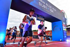 BIB: 201
                            <button type="button" onclick="openModal(4626089)" class="btn btn-primary btn-sm float-right btn-popup" data-toggle="modal" data-target=".modal-high-quality">
                        <i class="fas fa-shopping-cart"></i> Add to Cart
                    </button>
                                            <button type="button" onclick="isThisMe(4626089, true)" class="btn btn-success btn-sm float-right btn-popup btn-isme hidden" data-toggle="tooltip" data-placement="bottom" title="นี่คือรูปของคุณใช่ไหม คลิกที่นี่เพื่อเอาเข้าอัลบั้ม">
                        <i class="fas fa-plus"></i> Add to album
                    </button>
                    <button type="button" onclick="isThisMe(4626089, false)" class="btn btn-warning btn-sm float-right btn-popup btn-isnotme hidden">
                        <i class="fas fa-ban"></i> Remove from album
                    </button>