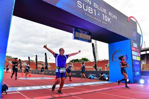 BIB: 201, 7043
                            <button type="button" onclick="openModal(4627675)" class="btn btn-primary btn-sm float-right btn-popup" data-toggle="modal" data-target=".modal-high-quality">
                        <i class="fas fa-shopping-cart"></i> Add to Cart
                    </button>
                                            <button type="button" onclick="isThisMe(4627675, true)" class="btn btn-success btn-sm float-right btn-popup btn-isme hidden" data-toggle="tooltip" data-placement="bottom" title="นี่คือรูปของคุณใช่ไหม คลิกที่นี่เพื่อเอาเข้าอัลบั้ม">
                        <i class="fas fa-plus"></i> Add to album
                    </button>
                    <button type="button" onclick="isThisMe(4627675, false)" class="btn btn-warning btn-sm float-right btn-popup btn-isnotme hidden">
                        <i class="fas fa-ban"></i> Remove from album
                    </button>