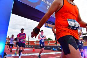 BIB: 5018, 0300
                            <button type="button" onclick="openModal(4624163)" class="btn btn-primary btn-sm float-right btn-popup" data-toggle="modal" data-target=".modal-high-quality">
                        <i class="fas fa-shopping-cart"></i> Add to Cart
                    </button>
                                            <button type="button" onclick="isThisMe(4624163, true)" class="btn btn-success btn-sm float-right btn-popup btn-isme hidden" data-toggle="tooltip" data-placement="bottom" title="นี่คือรูปของคุณใช่ไหม คลิกที่นี่เพื่อเอาเข้าอัลบั้ม">
                        <i class="fas fa-plus"></i> Add to album
                    </button>
                    <button type="button" onclick="isThisMe(4624163, false)" class="btn btn-warning btn-sm float-right btn-popup btn-isnotme hidden">
                        <i class="fas fa-ban"></i> Remove from album
                    </button>