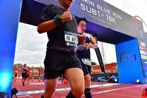 BIB: 201, 6959
                            <button type="button" onclick="openModal(4622753)" class="btn btn-primary btn-sm float-right btn-popup" data-toggle="modal" data-target=".modal-high-quality">
                        <i class="fas fa-shopping-cart"></i> Add to Cart
                    </button>
                                            <button type="button" onclick="isThisMe(4622753, true)" class="btn btn-success btn-sm float-right btn-popup btn-isme hidden" data-toggle="tooltip" data-placement="bottom" title="นี่คือรูปของคุณใช่ไหม คลิกที่นี่เพื่อเอาเข้าอัลบั้ม">
                        <i class="fas fa-plus"></i> Add to album
                    </button>
                    <button type="button" onclick="isThisMe(4622753, false)" class="btn btn-warning btn-sm float-right btn-popup btn-isnotme hidden">
                        <i class="fas fa-ban"></i> Remove from album
                    </button>