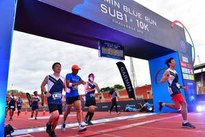 BIB: 1019, 704
                            <button type="button" onclick="openModal(4625418)" class="btn btn-primary btn-sm float-right btn-popup" data-toggle="modal" data-target=".modal-high-quality">
                        <i class="fas fa-shopping-cart"></i> Add to Cart
                    </button>
                                            <button type="button" onclick="isThisMe(4625418, true)" class="btn btn-success btn-sm float-right btn-popup btn-isme hidden" data-toggle="tooltip" data-placement="bottom" title="นี่คือรูปของคุณใช่ไหม คลิกที่นี่เพื่อเอาเข้าอัลบั้ม">
                        <i class="fas fa-plus"></i> Add to album
                    </button>
                    <button type="button" onclick="isThisMe(4625418, false)" class="btn btn-warning btn-sm float-right btn-popup btn-isnotme hidden">
                        <i class="fas fa-ban"></i> Remove from album
                    </button>