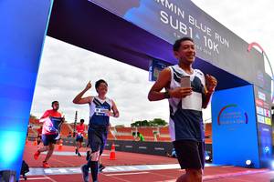 BIB: 1019, 600
                            <button type="button" onclick="openModal(4621898)" class="btn btn-primary btn-sm float-right btn-popup" data-toggle="modal" data-target=".modal-high-quality">
                        <i class="fas fa-shopping-cart"></i> Add to Cart
                    </button>
                                            <button type="button" onclick="isThisMe(4621898, true)" class="btn btn-success btn-sm float-right btn-popup btn-isme hidden" data-toggle="tooltip" data-placement="bottom" title="นี่คือรูปของคุณใช่ไหม คลิกที่นี่เพื่อเอาเข้าอัลบั้ม">
                        <i class="fas fa-plus"></i> Add to album
                    </button>
                    <button type="button" onclick="isThisMe(4621898, false)" class="btn btn-warning btn-sm float-right btn-popup btn-isnotme hidden">
                        <i class="fas fa-ban"></i> Remove from album
                    </button>