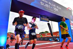 BIB: 1011, 100, 6958, 8620
                            <button type="button" onclick="openModal(4622732)" class="btn btn-primary btn-sm float-right btn-popup" data-toggle="modal" data-target=".modal-high-quality">
                        <i class="fas fa-shopping-cart"></i> Add to Cart
                    </button>
                                            <button type="button" onclick="isThisMe(4622732, true)" class="btn btn-success btn-sm float-right btn-popup btn-isme hidden" data-toggle="tooltip" data-placement="bottom" title="นี่คือรูปของคุณใช่ไหม คลิกที่นี่เพื่อเอาเข้าอัลบั้ม">
                        <i class="fas fa-plus"></i> Add to album
                    </button>
                    <button type="button" onclick="isThisMe(4622732, false)" class="btn btn-warning btn-sm float-right btn-popup btn-isnotme hidden">
                        <i class="fas fa-ban"></i> Remove from album
                    </button>