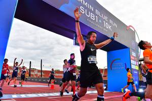 BIB: 201
                            <button type="button" onclick="openModal(4621602)" class="btn btn-primary btn-sm float-right btn-popup" data-toggle="modal" data-target=".modal-high-quality">
                        <i class="fas fa-shopping-cart"></i> Add to Cart
                    </button>
                                            <button type="button" onclick="isThisMe(4621602, true)" class="btn btn-success btn-sm float-right btn-popup btn-isme hidden" data-toggle="tooltip" data-placement="bottom" title="นี่คือรูปของคุณใช่ไหม คลิกที่นี่เพื่อเอาเข้าอัลบั้ม">
                        <i class="fas fa-plus"></i> Add to album
                    </button>
                    <button type="button" onclick="isThisMe(4621602, false)" class="btn btn-warning btn-sm float-right btn-popup btn-isnotme hidden">
                        <i class="fas fa-ban"></i> Remove from album
                    </button>