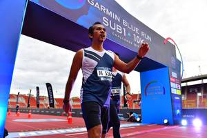 BIB: 201, 526, 500
                            <button type="button" onclick="openModal(4629410)" class="btn btn-primary btn-sm float-right btn-popup" data-toggle="modal" data-target=".modal-high-quality">
                        <i class="fas fa-shopping-cart"></i> Add to Cart
                    </button>
                                            <button type="button" onclick="isThisMe(4629410, true)" class="btn btn-success btn-sm float-right btn-popup btn-isme hidden" data-toggle="tooltip" data-placement="bottom" title="นี่คือรูปของคุณใช่ไหม คลิกที่นี่เพื่อเอาเข้าอัลบั้ม">
                        <i class="fas fa-plus"></i> Add to album
                    </button>
                    <button type="button" onclick="isThisMe(4629410, false)" class="btn btn-warning btn-sm float-right btn-popup btn-isnotme hidden">
                        <i class="fas fa-ban"></i> Remove from album
                    </button>