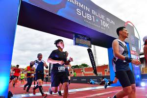 BIB: 1019, 617
                            <button type="button" onclick="openModal(4623903)" class="btn btn-primary btn-sm float-right btn-popup" data-toggle="modal" data-target=".modal-high-quality">
                        <i class="fas fa-shopping-cart"></i> Add to Cart
                    </button>
                                            <button type="button" onclick="isThisMe(4623903, true)" class="btn btn-success btn-sm float-right btn-popup btn-isme hidden" data-toggle="tooltip" data-placement="bottom" title="นี่คือรูปของคุณใช่ไหม คลิกที่นี่เพื่อเอาเข้าอัลบั้ม">
                        <i class="fas fa-plus"></i> Add to album
                    </button>
                    <button type="button" onclick="isThisMe(4623903, false)" class="btn btn-warning btn-sm float-right btn-popup btn-isnotme hidden">
                        <i class="fas fa-ban"></i> Remove from album
                    </button>