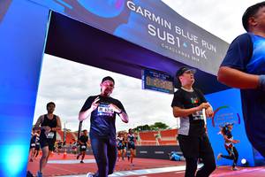 BIB: 201, 6318, 410
                            <button type="button" onclick="openModal(4624248)" class="btn btn-primary btn-sm float-right btn-popup" data-toggle="modal" data-target=".modal-high-quality">
                        <i class="fas fa-shopping-cart"></i> Add to Cart
                    </button>
                                            <button type="button" onclick="isThisMe(4624248, true)" class="btn btn-success btn-sm float-right btn-popup btn-isme hidden" data-toggle="tooltip" data-placement="bottom" title="นี่คือรูปของคุณใช่ไหม คลิกที่นี่เพื่อเอาเข้าอัลบั้ม">
                        <i class="fas fa-plus"></i> Add to album
                    </button>
                    <button type="button" onclick="isThisMe(4624248, false)" class="btn btn-warning btn-sm float-right btn-popup btn-isnotme hidden">
                        <i class="fas fa-ban"></i> Remove from album
                    </button>