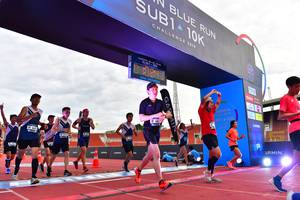 BIB: 201
                            <button type="button" onclick="openModal(4622301)" class="btn btn-primary btn-sm float-right btn-popup" data-toggle="modal" data-target=".modal-high-quality">
                        <i class="fas fa-shopping-cart"></i> Add to Cart
                    </button>
                                            <button type="button" onclick="isThisMe(4622301, true)" class="btn btn-success btn-sm float-right btn-popup btn-isme hidden" data-toggle="tooltip" data-placement="bottom" title="นี่คือรูปของคุณใช่ไหม คลิกที่นี่เพื่อเอาเข้าอัลบั้ม">
                        <i class="fas fa-plus"></i> Add to album
                    </button>
                    <button type="button" onclick="isThisMe(4622301, false)" class="btn btn-warning btn-sm float-right btn-popup btn-isnotme hidden">
                        <i class="fas fa-ban"></i> Remove from album
                    </button>