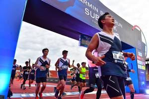 BIB: 6046, 754
                            <button type="button" onclick="openModal(4621296)" class="btn btn-primary btn-sm float-right btn-popup" data-toggle="modal" data-target=".modal-high-quality">
                        <i class="fas fa-shopping-cart"></i> Add to Cart
                    </button>
                                            <button type="button" onclick="isThisMe(4621296, true)" class="btn btn-success btn-sm float-right btn-popup btn-isme hidden" data-toggle="tooltip" data-placement="bottom" title="นี่คือรูปของคุณใช่ไหม คลิกที่นี่เพื่อเอาเข้าอัลบั้ม">
                        <i class="fas fa-plus"></i> Add to album
                    </button>
                    <button type="button" onclick="isThisMe(4621296, false)" class="btn btn-warning btn-sm float-right btn-popup btn-isnotme hidden">
                        <i class="fas fa-ban"></i> Remove from album
                    </button>