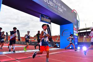 BIB: 101
                            <button type="button" onclick="openModal(4626508)" class="btn btn-primary btn-sm float-right btn-popup" data-toggle="modal" data-target=".modal-high-quality">
                        <i class="fas fa-shopping-cart"></i> Add to Cart
                    </button>
                                            <button type="button" onclick="isThisMe(4626508, true)" class="btn btn-success btn-sm float-right btn-popup btn-isme hidden" data-toggle="tooltip" data-placement="bottom" title="นี่คือรูปของคุณใช่ไหม คลิกที่นี่เพื่อเอาเข้าอัลบั้ม">
                        <i class="fas fa-plus"></i> Add to album
                    </button>
                    <button type="button" onclick="isThisMe(4626508, false)" class="btn btn-warning btn-sm float-right btn-popup btn-isnotme hidden">
                        <i class="fas fa-ban"></i> Remove from album
                    </button>