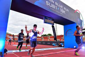 BIB: 201, 598, 555
                            <button type="button" onclick="openModal(4627737)" class="btn btn-primary btn-sm float-right btn-popup" data-toggle="modal" data-target=".modal-high-quality">
                        <i class="fas fa-shopping-cart"></i> Add to Cart
                    </button>
                                            <button type="button" onclick="isThisMe(4627737, true)" class="btn btn-success btn-sm float-right btn-popup btn-isme hidden" data-toggle="tooltip" data-placement="bottom" title="นี่คือรูปของคุณใช่ไหม คลิกที่นี่เพื่อเอาเข้าอัลบั้ม">
                        <i class="fas fa-plus"></i> Add to album
                    </button>
                    <button type="button" onclick="isThisMe(4627737, false)" class="btn btn-warning btn-sm float-right btn-popup btn-isnotme hidden">
                        <i class="fas fa-ban"></i> Remove from album
                    </button>