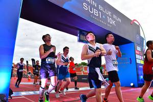 BIB: 201, 552
                            <button type="button" onclick="openModal(4625882)" class="btn btn-primary btn-sm float-right btn-popup" data-toggle="modal" data-target=".modal-high-quality">
                        <i class="fas fa-shopping-cart"></i> Add to Cart
                    </button>
                                            <button type="button" onclick="isThisMe(4625882, true)" class="btn btn-success btn-sm float-right btn-popup btn-isme hidden" data-toggle="tooltip" data-placement="bottom" title="นี่คือรูปของคุณใช่ไหม คลิกที่นี่เพื่อเอาเข้าอัลบั้ม">
                        <i class="fas fa-plus"></i> Add to album
                    </button>
                    <button type="button" onclick="isThisMe(4625882, false)" class="btn btn-warning btn-sm float-right btn-popup btn-isnotme hidden">
                        <i class="fas fa-ban"></i> Remove from album
                    </button>