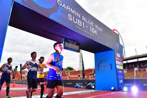 BIB: 241, 0638, 6210
                            <button type="button" onclick="openModal(4629348)" class="btn btn-primary btn-sm float-right btn-popup" data-toggle="modal" data-target=".modal-high-quality">
                        <i class="fas fa-shopping-cart"></i> Add to Cart
                    </button>
                                            <button type="button" onclick="isThisMe(4629348, true)" class="btn btn-success btn-sm float-right btn-popup btn-isme hidden" data-toggle="tooltip" data-placement="bottom" title="นี่คือรูปของคุณใช่ไหม คลิกที่นี่เพื่อเอาเข้าอัลบั้ม">
                        <i class="fas fa-plus"></i> Add to album
                    </button>
                    <button type="button" onclick="isThisMe(4629348, false)" class="btn btn-warning btn-sm float-right btn-popup btn-isnotme hidden">
                        <i class="fas fa-ban"></i> Remove from album
                    </button>