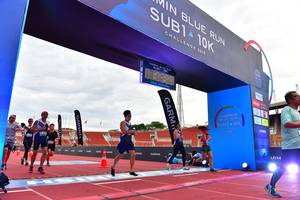 BIB: 201
                            <button type="button" onclick="openModal(4627519)" class="btn btn-primary btn-sm float-right btn-popup" data-toggle="modal" data-target=".modal-high-quality">
                        <i class="fas fa-shopping-cart"></i> Add to Cart
                    </button>
                                            <button type="button" onclick="isThisMe(4627519, true)" class="btn btn-success btn-sm float-right btn-popup btn-isme hidden" data-toggle="tooltip" data-placement="bottom" title="นี่คือรูปของคุณใช่ไหม คลิกที่นี่เพื่อเอาเข้าอัลบั้ม">
                        <i class="fas fa-plus"></i> Add to album
                    </button>
                    <button type="button" onclick="isThisMe(4627519, false)" class="btn btn-warning btn-sm float-right btn-popup btn-isnotme hidden">
                        <i class="fas fa-ban"></i> Remove from album
                    </button>