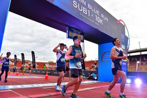 BIB: 201
                            <button type="button" onclick="openModal(4626618)" class="btn btn-primary btn-sm float-right btn-popup" data-toggle="modal" data-target=".modal-high-quality">
                        <i class="fas fa-shopping-cart"></i> Add to Cart
                    </button>
                                            <button type="button" onclick="isThisMe(4626618, true)" class="btn btn-success btn-sm float-right btn-popup btn-isme hidden" data-toggle="tooltip" data-placement="bottom" title="นี่คือรูปของคุณใช่ไหม คลิกที่นี่เพื่อเอาเข้าอัลบั้ม">
                        <i class="fas fa-plus"></i> Add to album
                    </button>
                    <button type="button" onclick="isThisMe(4626618, false)" class="btn btn-warning btn-sm float-right btn-popup btn-isnotme hidden">
                        <i class="fas fa-ban"></i> Remove from album
                    </button>