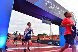 BIB: 201, 6535
                            <button type="button" onclick="openModal(4622080)" class="btn btn-primary btn-sm float-right btn-popup" data-toggle="modal" data-target=".modal-high-quality">
                        <i class="fas fa-shopping-cart"></i> Add to Cart
                    </button>
                                            <button type="button" onclick="isThisMe(4622080, true)" class="btn btn-success btn-sm float-right btn-popup btn-isme hidden" data-toggle="tooltip" data-placement="bottom" title="นี่คือรูปของคุณใช่ไหม คลิกที่นี่เพื่อเอาเข้าอัลบั้ม">
                        <i class="fas fa-plus"></i> Add to album
                    </button>
                    <button type="button" onclick="isThisMe(4622080, false)" class="btn btn-warning btn-sm float-right btn-popup btn-isnotme hidden">
                        <i class="fas fa-ban"></i> Remove from album
                    </button>