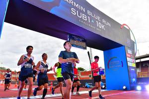 BIB: 201, 6326
                            <button type="button" onclick="openModal(4622213)" class="btn btn-primary btn-sm float-right btn-popup" data-toggle="modal" data-target=".modal-high-quality">
                        <i class="fas fa-shopping-cart"></i> Add to Cart
                    </button>
                                            <button type="button" onclick="isThisMe(4622213, true)" class="btn btn-success btn-sm float-right btn-popup btn-isme hidden" data-toggle="tooltip" data-placement="bottom" title="นี่คือรูปของคุณใช่ไหม คลิกที่นี่เพื่อเอาเข้าอัลบั้ม">
                        <i class="fas fa-plus"></i> Add to album
                    </button>
                    <button type="button" onclick="isThisMe(4622213, false)" class="btn btn-warning btn-sm float-right btn-popup btn-isnotme hidden">
                        <i class="fas fa-ban"></i> Remove from album
                    </button>