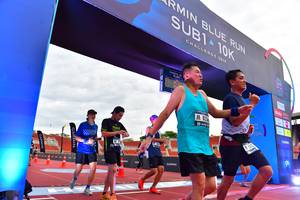 BIB: 201
                            <button type="button" onclick="openModal(4626272)" class="btn btn-primary btn-sm float-right btn-popup" data-toggle="modal" data-target=".modal-high-quality">
                        <i class="fas fa-shopping-cart"></i> Add to Cart
                    </button>
                                            <button type="button" onclick="isThisMe(4626272, true)" class="btn btn-success btn-sm float-right btn-popup btn-isme hidden" data-toggle="tooltip" data-placement="bottom" title="นี่คือรูปของคุณใช่ไหม คลิกที่นี่เพื่อเอาเข้าอัลบั้ม">
                        <i class="fas fa-plus"></i> Add to album
                    </button>
                    <button type="button" onclick="isThisMe(4626272, false)" class="btn btn-warning btn-sm float-right btn-popup btn-isnotme hidden">
                        <i class="fas fa-ban"></i> Remove from album
                    </button>