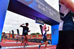 BIB: 201, 939
                            <button type="button" onclick="openModal(4626428)" class="btn btn-primary btn-sm float-right btn-popup" data-toggle="modal" data-target=".modal-high-quality">
                        <i class="fas fa-shopping-cart"></i> Add to Cart
                    </button>
                                            <button type="button" onclick="isThisMe(4626428, true)" class="btn btn-success btn-sm float-right btn-popup btn-isme hidden" data-toggle="tooltip" data-placement="bottom" title="นี่คือรูปของคุณใช่ไหม คลิกที่นี่เพื่อเอาเข้าอัลบั้ม">
                        <i class="fas fa-plus"></i> Add to album
                    </button>
                    <button type="button" onclick="isThisMe(4626428, false)" class="btn btn-warning btn-sm float-right btn-popup btn-isnotme hidden">
                        <i class="fas fa-ban"></i> Remove from album
                    </button>