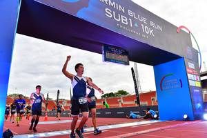 BIB: 201, 829
                            <button type="button" onclick="openModal(4622508)" class="btn btn-primary btn-sm float-right btn-popup" data-toggle="modal" data-target=".modal-high-quality">
                        <i class="fas fa-shopping-cart"></i> Add to Cart
                    </button>
                                            <button type="button" onclick="isThisMe(4622508, true)" class="btn btn-success btn-sm float-right btn-popup btn-isme hidden" data-toggle="tooltip" data-placement="bottom" title="นี่คือรูปของคุณใช่ไหม คลิกที่นี่เพื่อเอาเข้าอัลบั้ม">
                        <i class="fas fa-plus"></i> Add to album
                    </button>
                    <button type="button" onclick="isThisMe(4622508, false)" class="btn btn-warning btn-sm float-right btn-popup btn-isnotme hidden">
                        <i class="fas fa-ban"></i> Remove from album
                    </button>