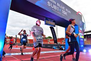 BIB: 201, 6340
                            <button type="button" onclick="openModal(4627558)" class="btn btn-primary btn-sm float-right btn-popup" data-toggle="modal" data-target=".modal-high-quality">
                        <i class="fas fa-shopping-cart"></i> Add to Cart
                    </button>
                                            <button type="button" onclick="isThisMe(4627558, true)" class="btn btn-success btn-sm float-right btn-popup btn-isme hidden" data-toggle="tooltip" data-placement="bottom" title="นี่คือรูปของคุณใช่ไหม คลิกที่นี่เพื่อเอาเข้าอัลบั้ม">
                        <i class="fas fa-plus"></i> Add to album
                    </button>
                    <button type="button" onclick="isThisMe(4627558, false)" class="btn btn-warning btn-sm float-right btn-popup btn-isnotme hidden">
                        <i class="fas fa-ban"></i> Remove from album
                    </button>