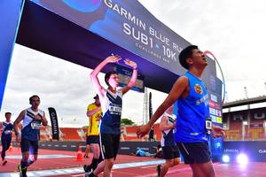 BIB: 621
                            <button type="button" onclick="openModal(4629362)" class="btn btn-primary btn-sm float-right btn-popup" data-toggle="modal" data-target=".modal-high-quality">
                        <i class="fas fa-shopping-cart"></i> Add to Cart
                    </button>
                                            <button type="button" onclick="isThisMe(4629362, true)" class="btn btn-success btn-sm float-right btn-popup btn-isme hidden" data-toggle="tooltip" data-placement="bottom" title="นี่คือรูปของคุณใช่ไหม คลิกที่นี่เพื่อเอาเข้าอัลบั้ม">
                        <i class="fas fa-plus"></i> Add to album
                    </button>
                    <button type="button" onclick="isThisMe(4629362, false)" class="btn btn-warning btn-sm float-right btn-popup btn-isnotme hidden">
                        <i class="fas fa-ban"></i> Remove from album
                    </button>