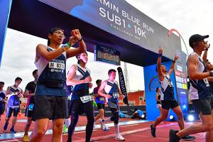 BIB: 201, 8212
                            <button type="button" onclick="openModal(4620690)" class="btn btn-primary btn-sm float-right btn-popup" data-toggle="modal" data-target=".modal-high-quality">
                        <i class="fas fa-shopping-cart"></i> Add to Cart
                    </button>
                                            <button type="button" onclick="isThisMe(4620690, true)" class="btn btn-success btn-sm float-right btn-popup btn-isme hidden" data-toggle="tooltip" data-placement="bottom" title="นี่คือรูปของคุณใช่ไหม คลิกที่นี่เพื่อเอาเข้าอัลบั้ม">
                        <i class="fas fa-plus"></i> Add to album
                    </button>
                    <button type="button" onclick="isThisMe(4620690, false)" class="btn btn-warning btn-sm float-right btn-popup btn-isnotme hidden">
                        <i class="fas fa-ban"></i> Remove from album
                    </button>