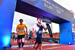 BIB: 201, 826, 8007
                            <button type="button" onclick="openModal(4627380)" class="btn btn-primary btn-sm float-right btn-popup" data-toggle="modal" data-target=".modal-high-quality">
                        <i class="fas fa-shopping-cart"></i> Add to Cart
                    </button>
                                            <button type="button" onclick="isThisMe(4627380, true)" class="btn btn-success btn-sm float-right btn-popup btn-isme hidden" data-toggle="tooltip" data-placement="bottom" title="นี่คือรูปของคุณใช่ไหม คลิกที่นี่เพื่อเอาเข้าอัลบั้ม">
                        <i class="fas fa-plus"></i> Add to album
                    </button>
                    <button type="button" onclick="isThisMe(4627380, false)" class="btn btn-warning btn-sm float-right btn-popup btn-isnotme hidden">
                        <i class="fas fa-ban"></i> Remove from album
                    </button>