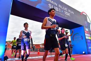 BIB: 201, 7865
                            <button type="button" onclick="openModal(4628157)" class="btn btn-primary btn-sm float-right btn-popup" data-toggle="modal" data-target=".modal-high-quality">
                        <i class="fas fa-shopping-cart"></i> Add to Cart
                    </button>
                                            <button type="button" onclick="isThisMe(4628157, true)" class="btn btn-success btn-sm float-right btn-popup btn-isme hidden" data-toggle="tooltip" data-placement="bottom" title="นี่คือรูปของคุณใช่ไหม คลิกที่นี่เพื่อเอาเข้าอัลบั้ม">
                        <i class="fas fa-plus"></i> Add to album
                    </button>
                    <button type="button" onclick="isThisMe(4628157, false)" class="btn btn-warning btn-sm float-right btn-popup btn-isnotme hidden">
                        <i class="fas fa-ban"></i> Remove from album
                    </button>