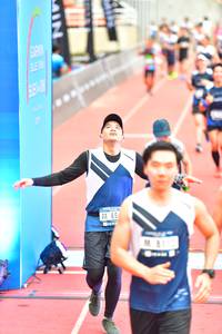 BIB: 
                            <button type="button" onclick="openModal(4620565)" class="btn btn-primary btn-sm float-right btn-popup" data-toggle="modal" data-target=".modal-high-quality">
                        <i class="fas fa-shopping-cart"></i> Add to Cart
                    </button>
                                            <button type="button" onclick="isThisMe(4620565, true)" class="btn btn-success btn-sm float-right btn-popup btn-isme hidden" data-toggle="tooltip" data-placement="bottom" title="นี่คือรูปของคุณใช่ไหม คลิกที่นี่เพื่อเอาเข้าอัลบั้ม">
                        <i class="fas fa-plus"></i> Add to album
                    </button>
                    <button type="button" onclick="isThisMe(4620565, false)" class="btn btn-warning btn-sm float-right btn-popup btn-isnotme hidden">
                        <i class="fas fa-ban"></i> Remove from album
                    </button>