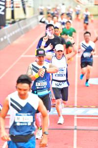 BIB: 6264, 8002, 100
                            <button type="button" onclick="openModal(4620057)" class="btn btn-primary btn-sm float-right btn-popup" data-toggle="modal" data-target=".modal-high-quality">
                        <i class="fas fa-shopping-cart"></i> Add to Cart
                    </button>
                                            <button type="button" onclick="isThisMe(4620057, true)" class="btn btn-success btn-sm float-right btn-popup btn-isme hidden" data-toggle="tooltip" data-placement="bottom" title="นี่คือรูปของคุณใช่ไหม คลิกที่นี่เพื่อเอาเข้าอัลบั้ม">
                        <i class="fas fa-plus"></i> Add to album
                    </button>
                    <button type="button" onclick="isThisMe(4620057, false)" class="btn btn-warning btn-sm float-right btn-popup btn-isnotme hidden">
                        <i class="fas fa-ban"></i> Remove from album
                    </button>